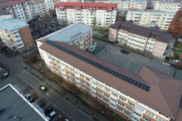 Fotovoltaice-scoala gimnaziala 13